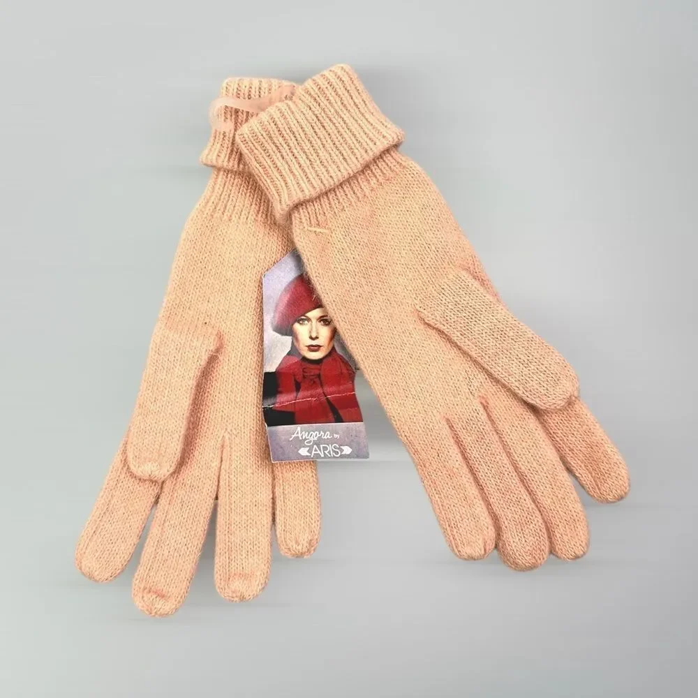 Aris Peach Color Knit Gloves Angora Lambswool Blend One Size Vintage NWT
